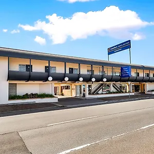 Comfort & Manhattan 3* Adelaide